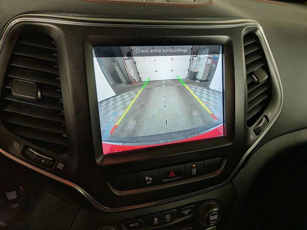Certified 2021 Jeep Cherokee Trailhawk w/ Premium Leather Package AWD/4WD image 27