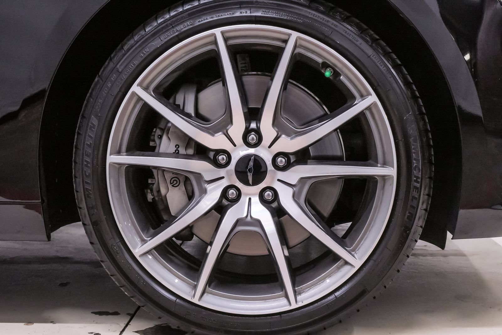 Certified 2026 Genesis G70 2.5T Prestige RWD image 26