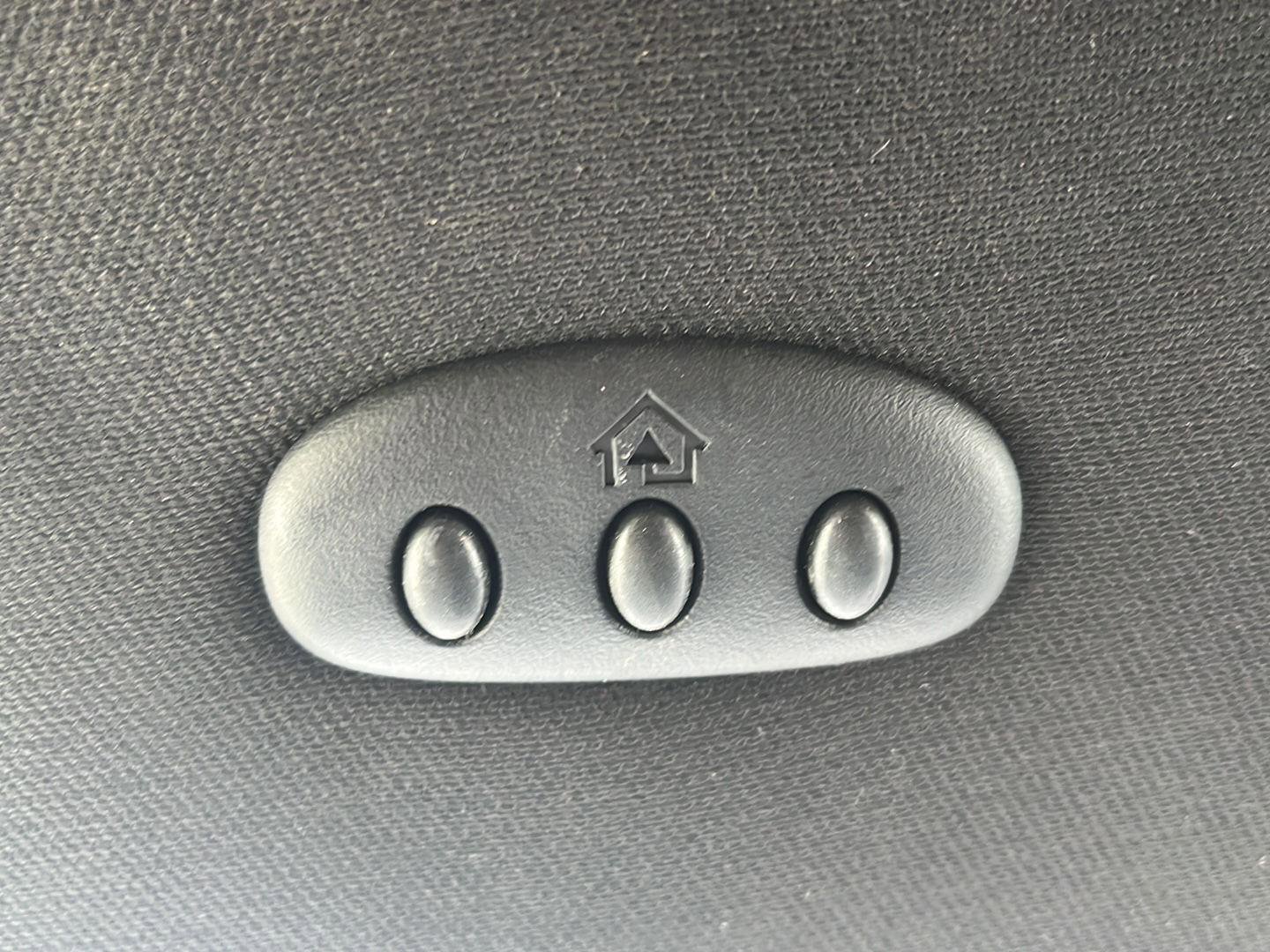 Used 2018 Dodge Grand Caravan GT image 16