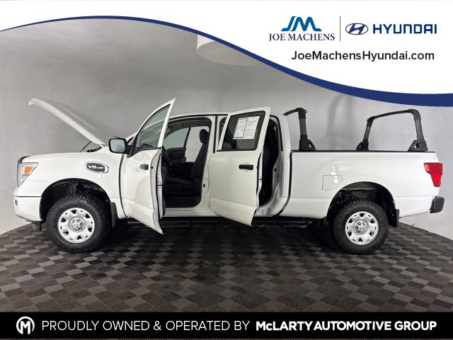 Used 2022 Nissan Titan S w/ HD Front GAWR Package image 10