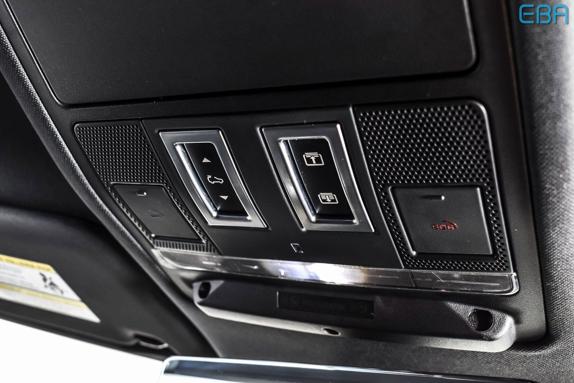 Used 2022 Land Rover Defender 110 X-Dynamic HSE image 30