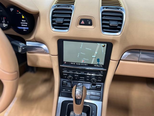 Used 2016 Porsche Boxster image 22