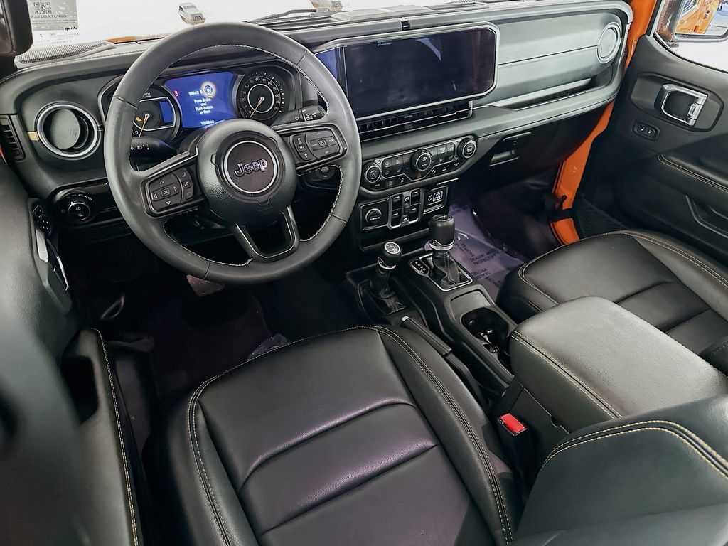 Certified 2025 Jeep Gladiator Sport AWD/4WD image 33
