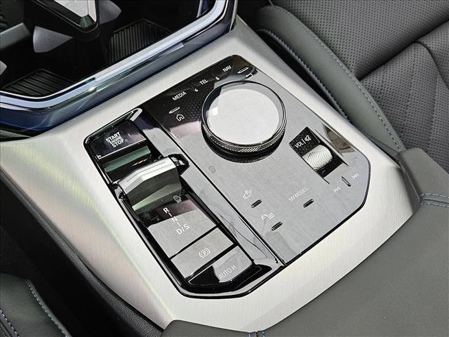 Used 2025 BMW X3 xDrive30i w/ Premium Package image 11