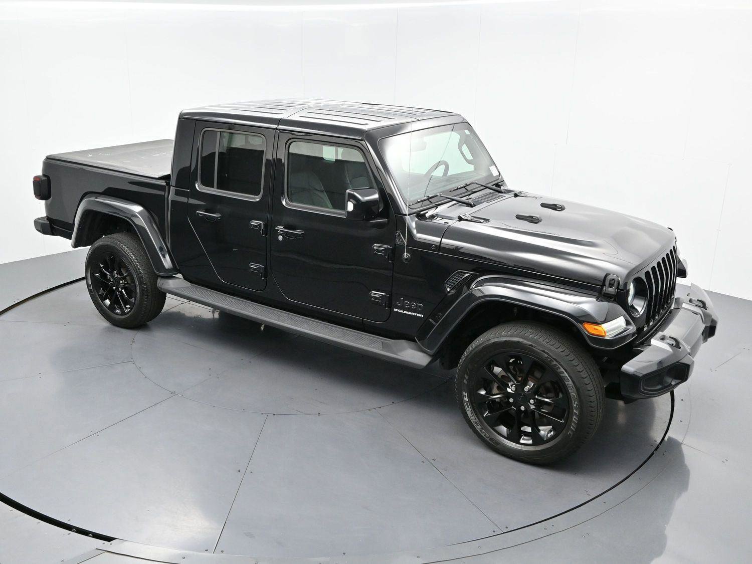Used 2023 Jeep Gladiator Overland AWD/4WD image 34
