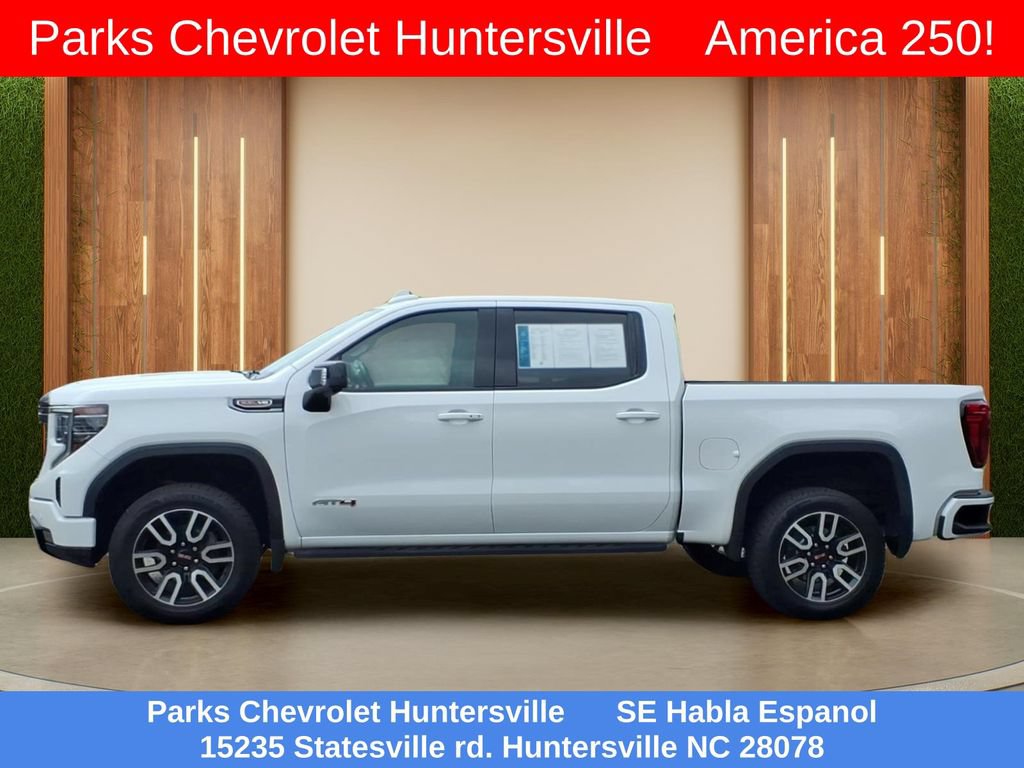 Certified 2022 GMC Sierra 1500 AT4 w/ AT4 Premium Package AWD/4WD image 28
