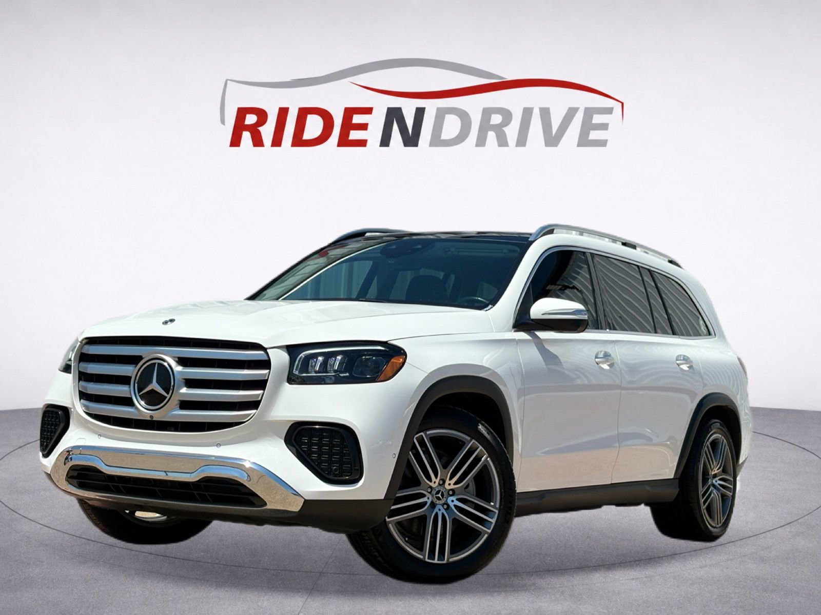 Used 2024 Mercedes-Benz GLS 450 4MATIC video 1