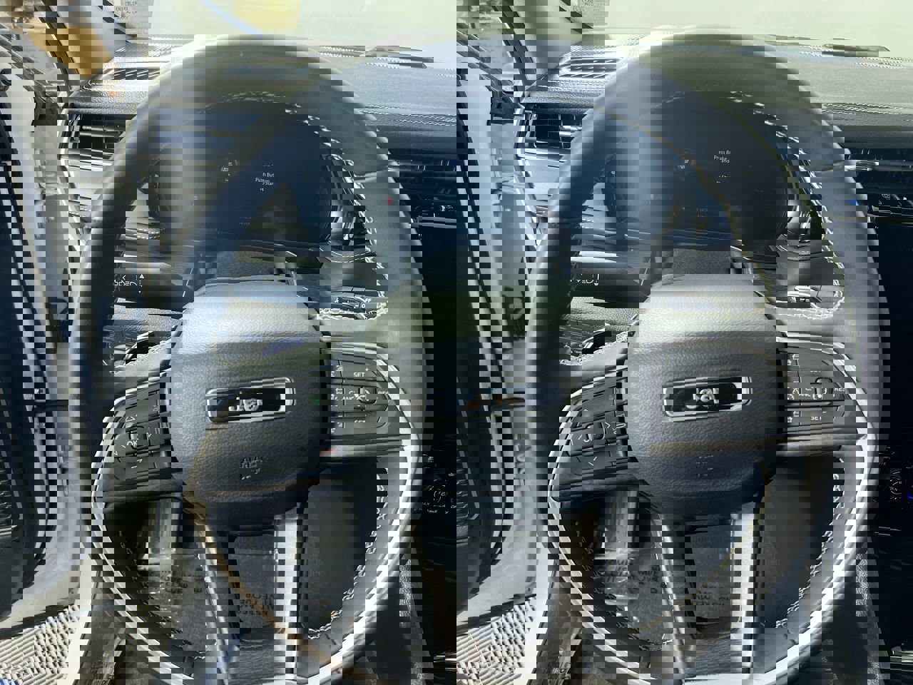 Used 2024 Jeep Grand Cherokee Limited 4xe image 15