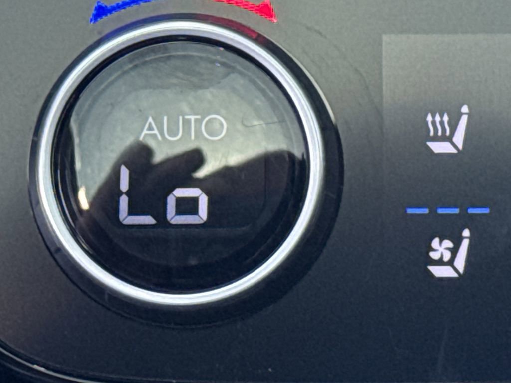 Used 2025 Hyundai Tucson Limited image 31