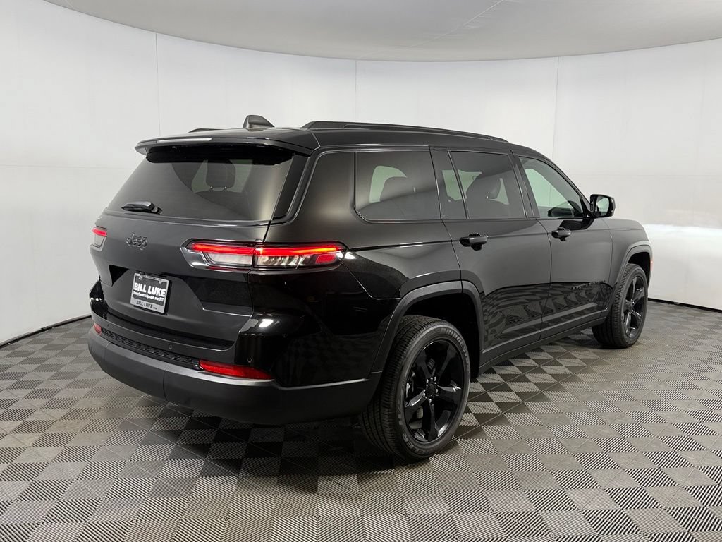 Certified 2025 Jeep Grand Cherokee L Laredo RWD image 6