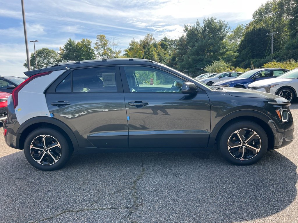 New 2025 Kia Niro EX w/ EX Cold Weather Package image 4