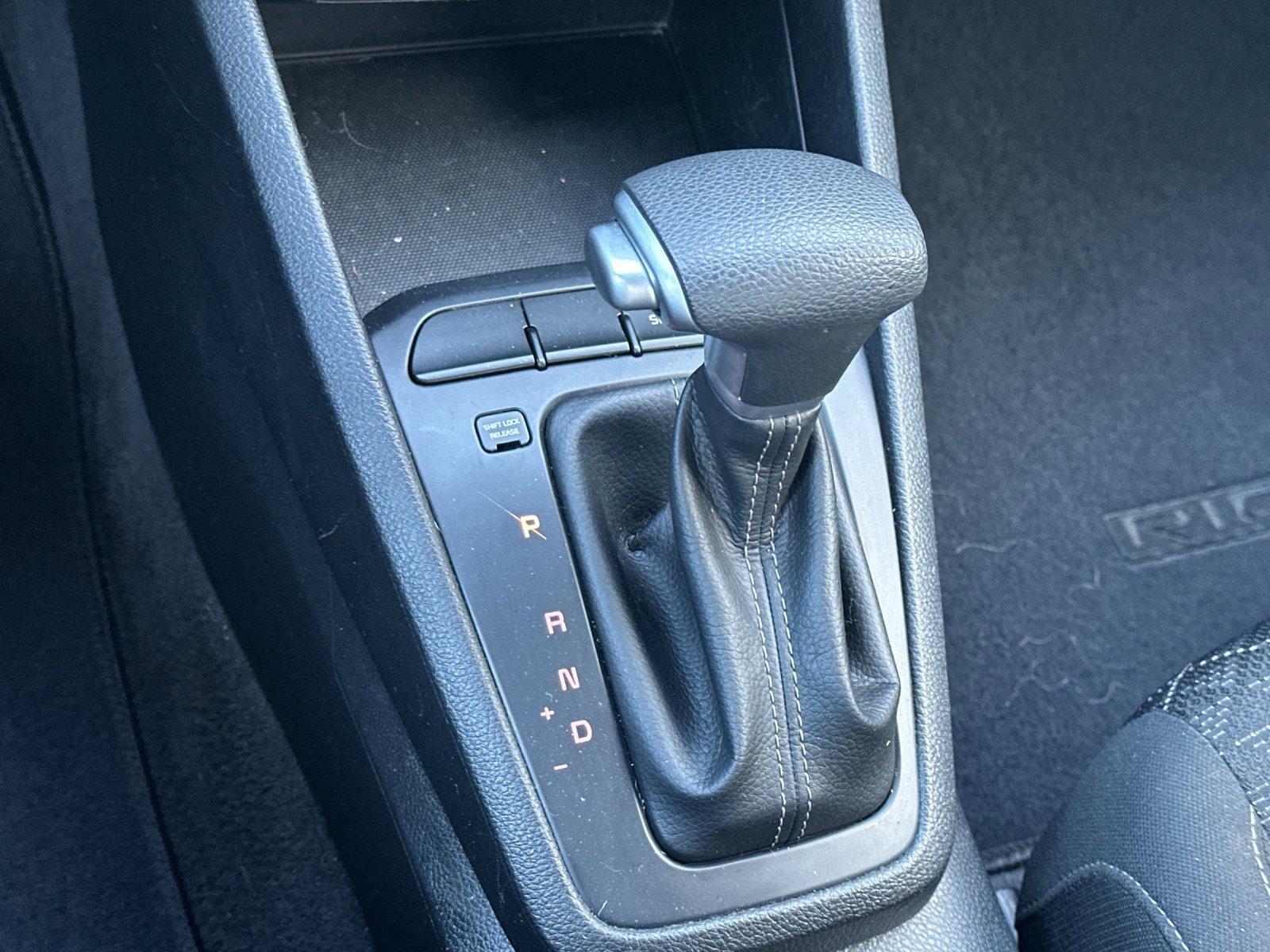 Used 2021 Kia Rio S image 19