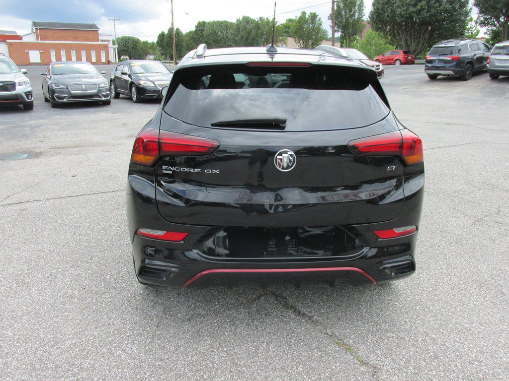Used 2022 Buick Encore GX Essence w/ Experience Buick Package AWD/4WD image 4