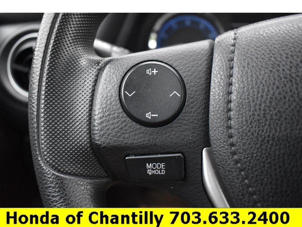 Used 2019 Toyota Corolla LE FWD image 12