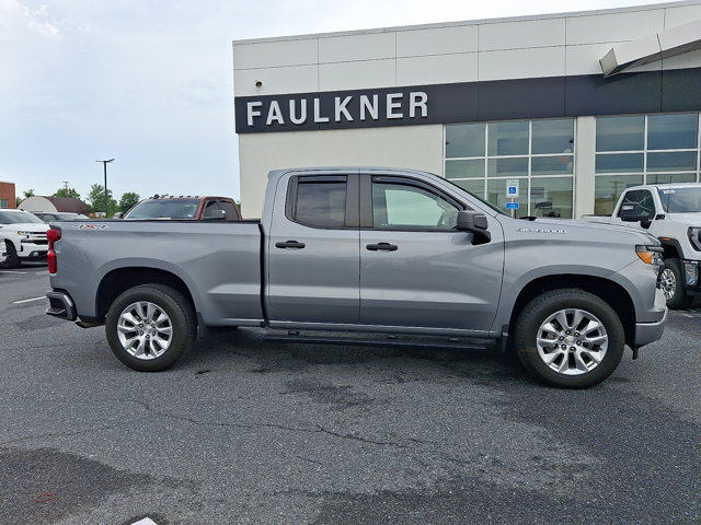 Used 2023 Chevrolet Silverado 1500 Custom AWD/4WD image 7