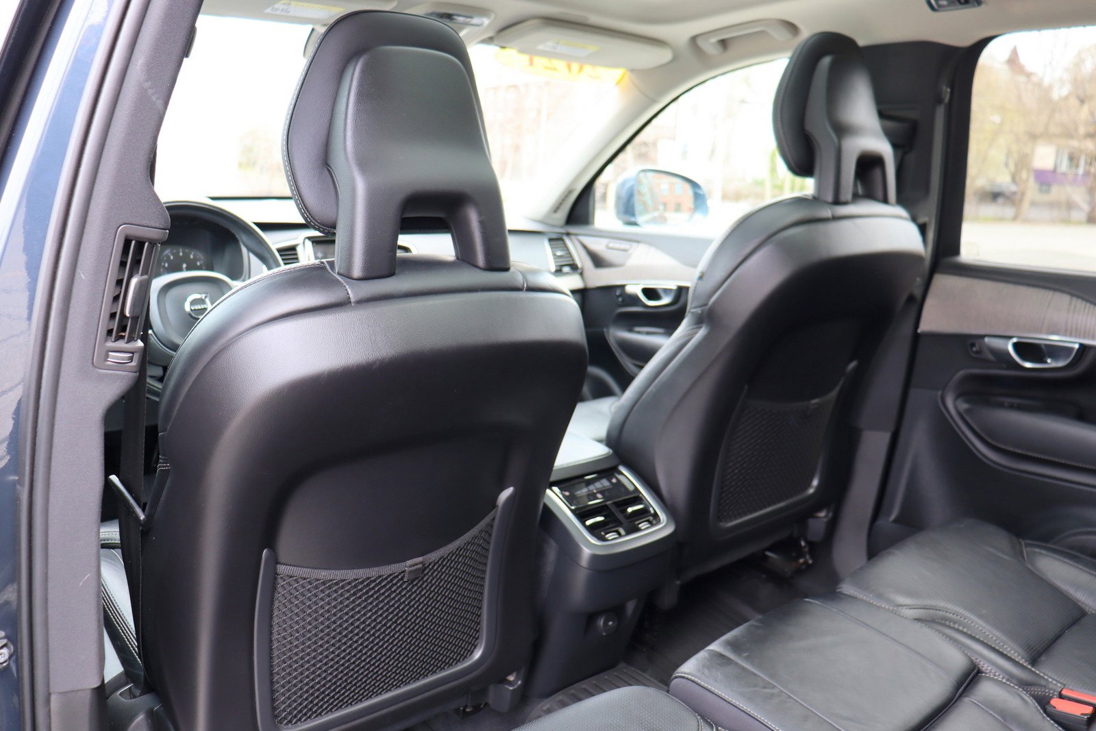 Used 2021 Volvo XC90 T6 Inscription AWD/4WD image 13