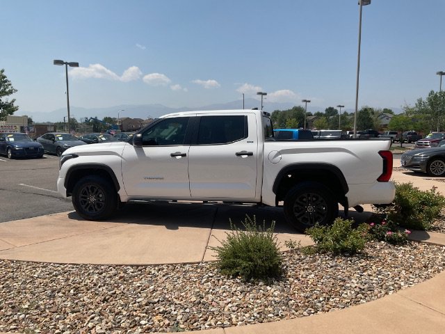 Used 2024 Toyota Tundra SR5 AWD/4WD image 11