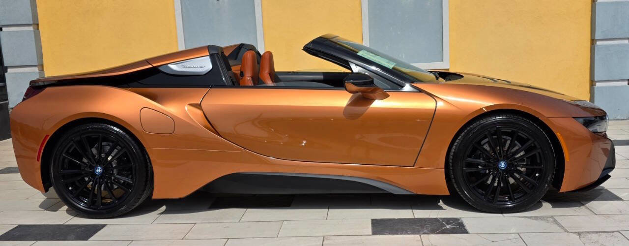 Used 2019 BMW i8 Roadster image 28