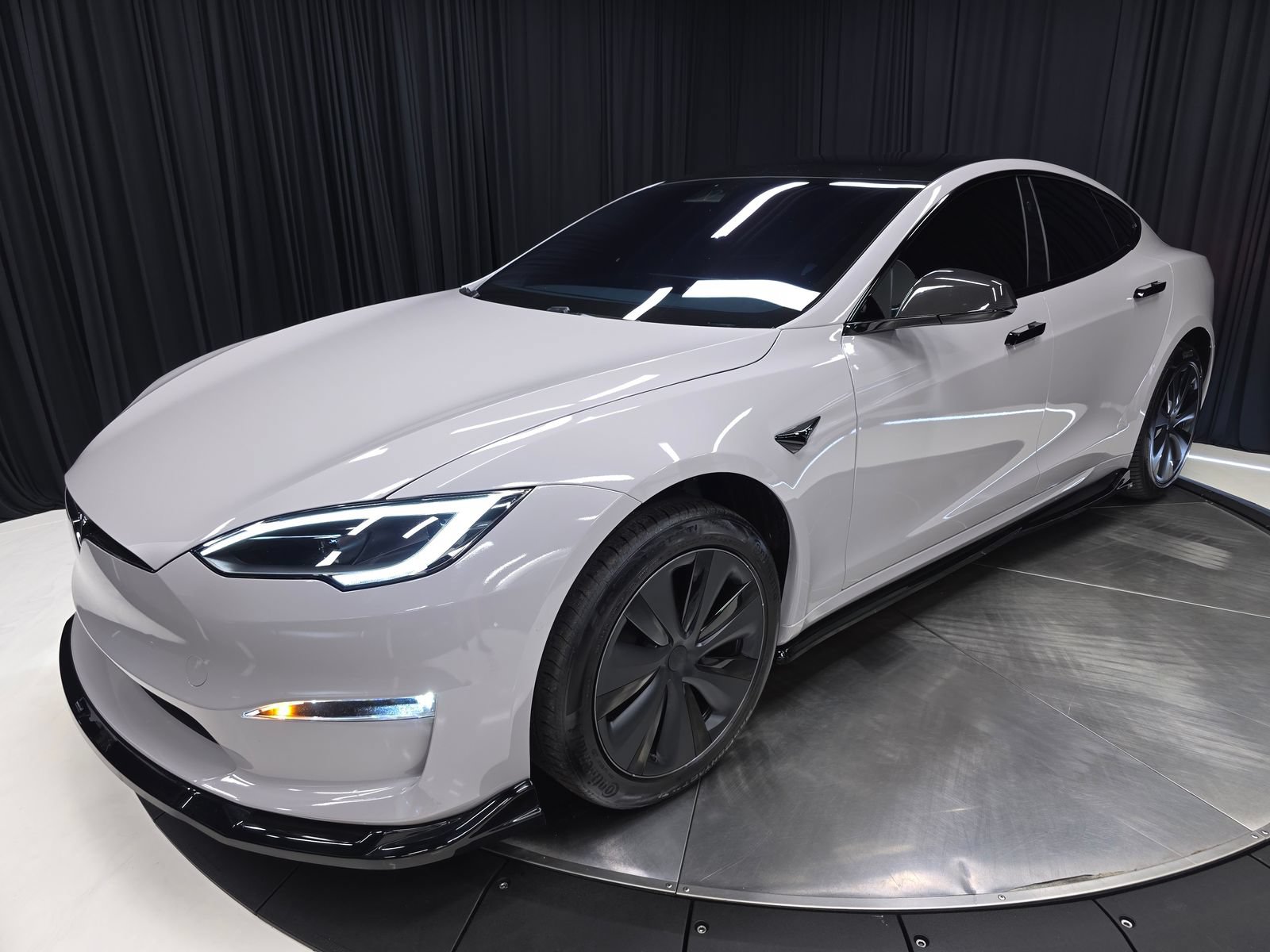 Used 2023 Tesla Model S Standard Range AWD/4WD image 46
