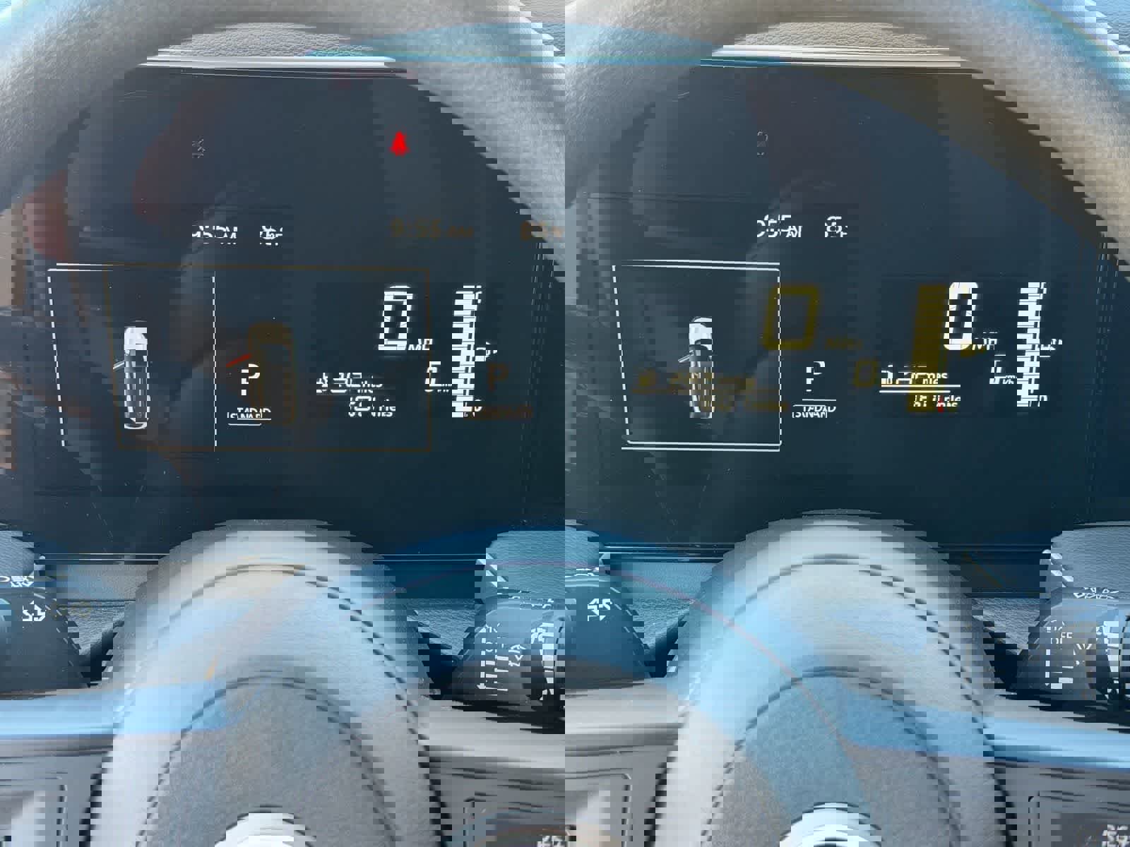 Certified 2025 Nissan Kicks S image 31