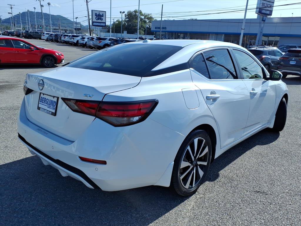 Used 2024 Nissan Sentra SV w/ SV Premium Package FWD image 4
