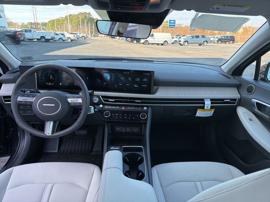 Used 2025 Hyundai Sonata SEL image 19