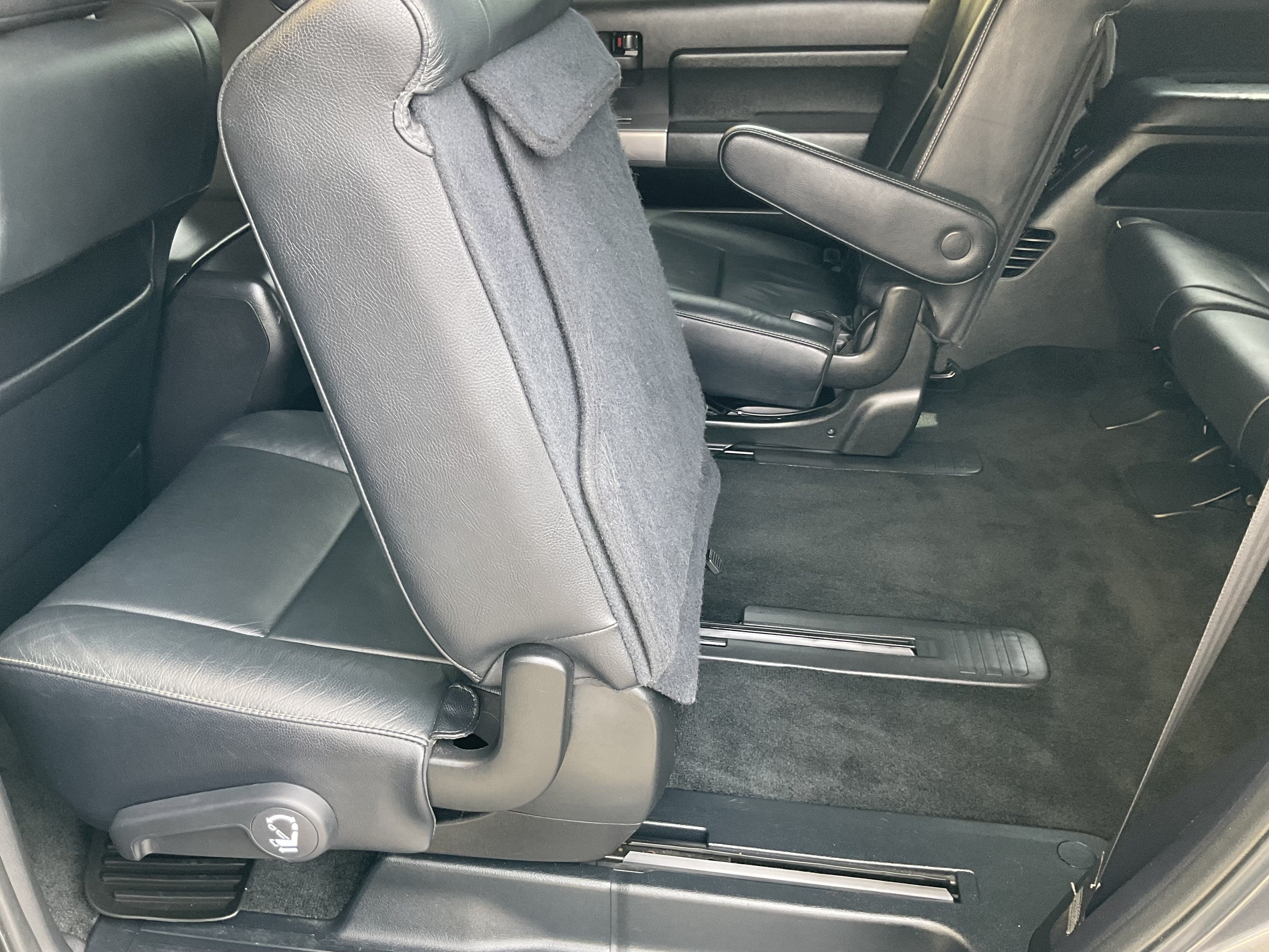 Used 2018 Toyota Sequoia TRD Sport AWD/4WD image 42