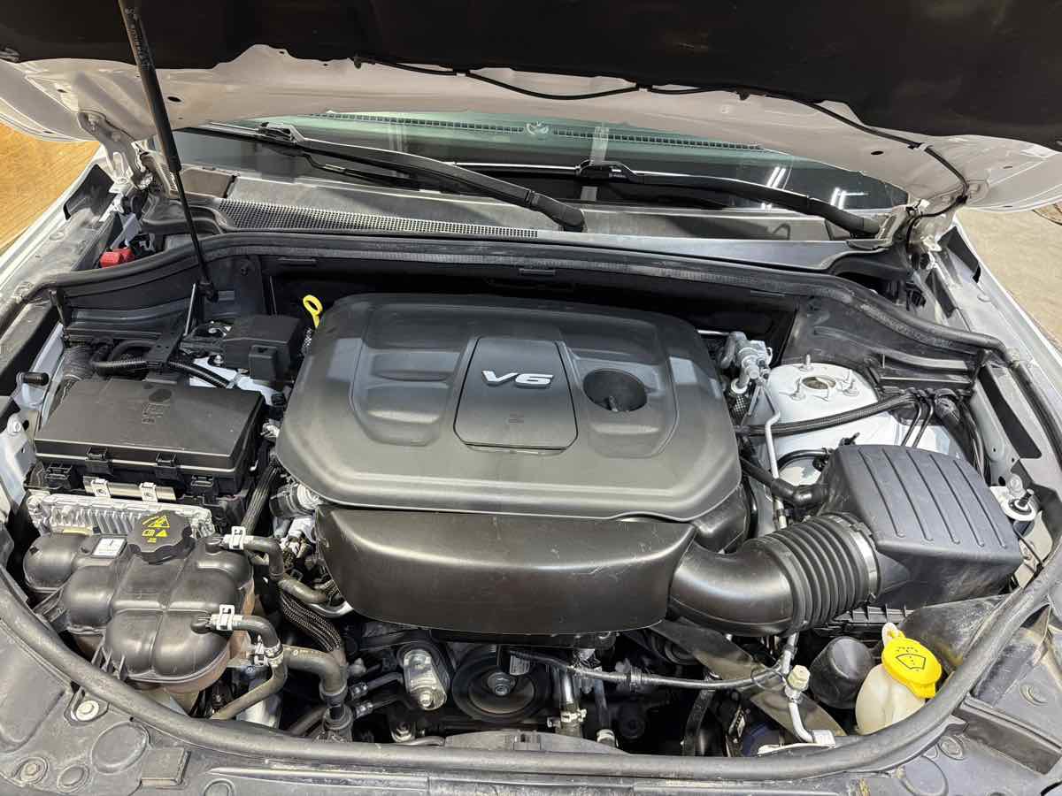 Used 2017 Jeep Grand Cherokee Altitude RWD image 30