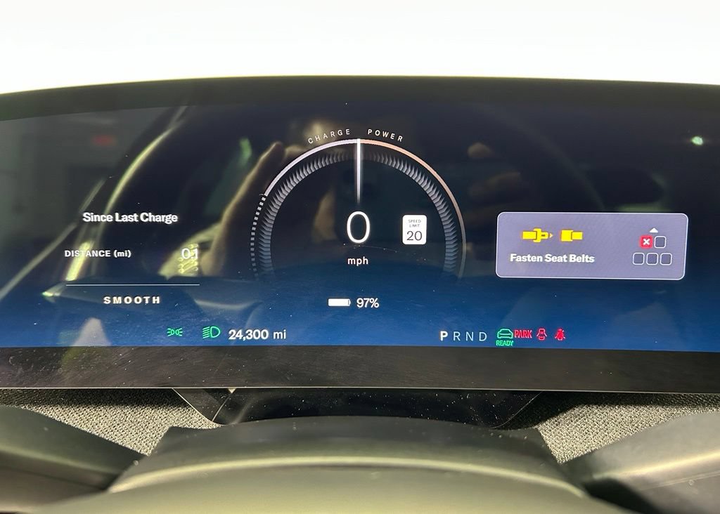 Used 2025 Lucid Air Touring AWD/4WD image 25