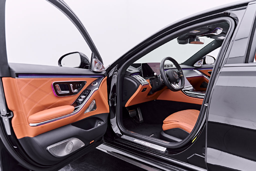 Used 2025 Mercedes-Benz S 63 AMG S image 35