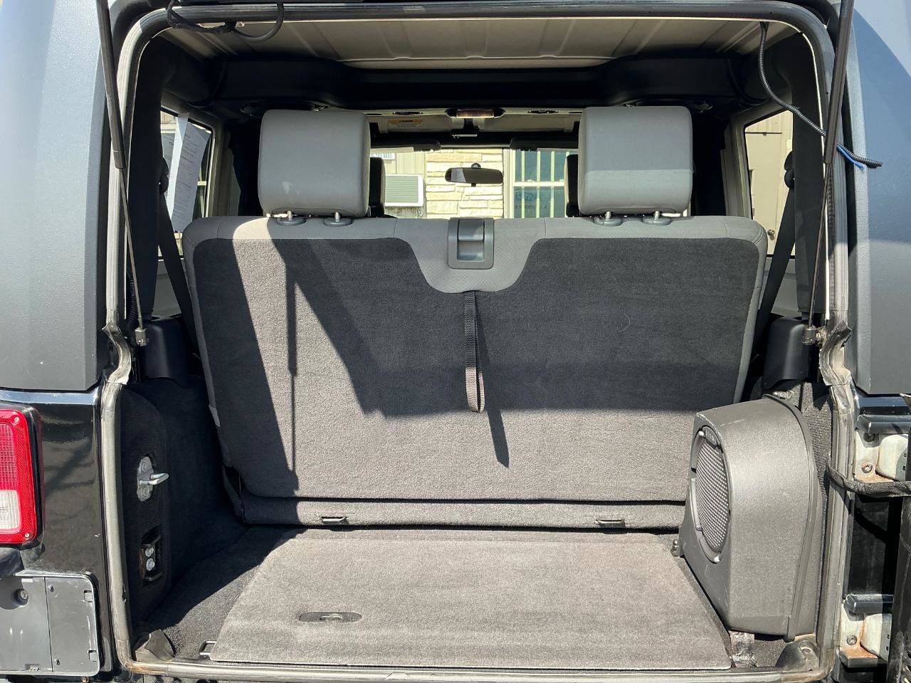 Used 2010 Jeep Wrangler Sahara w/ Trailer Tow Group AWD/4WD image 13