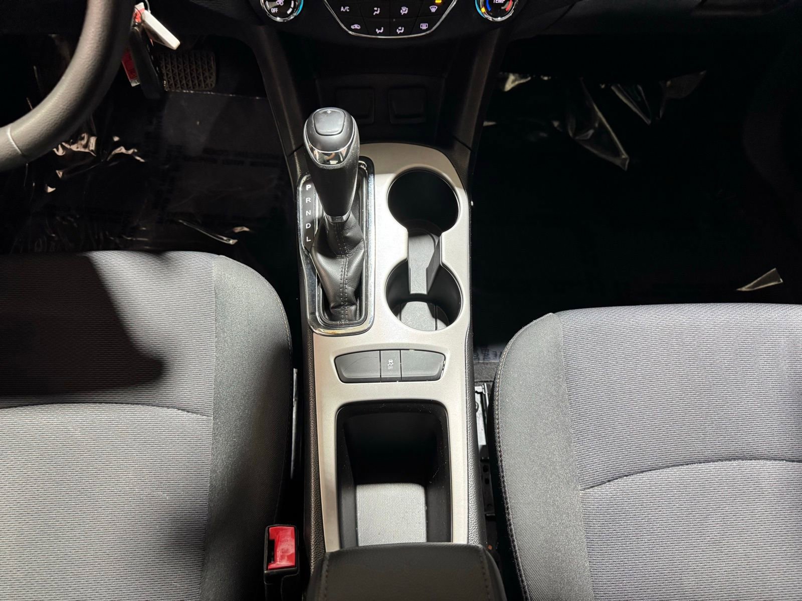 Used 2017 Chevrolet Cruze LS image 27