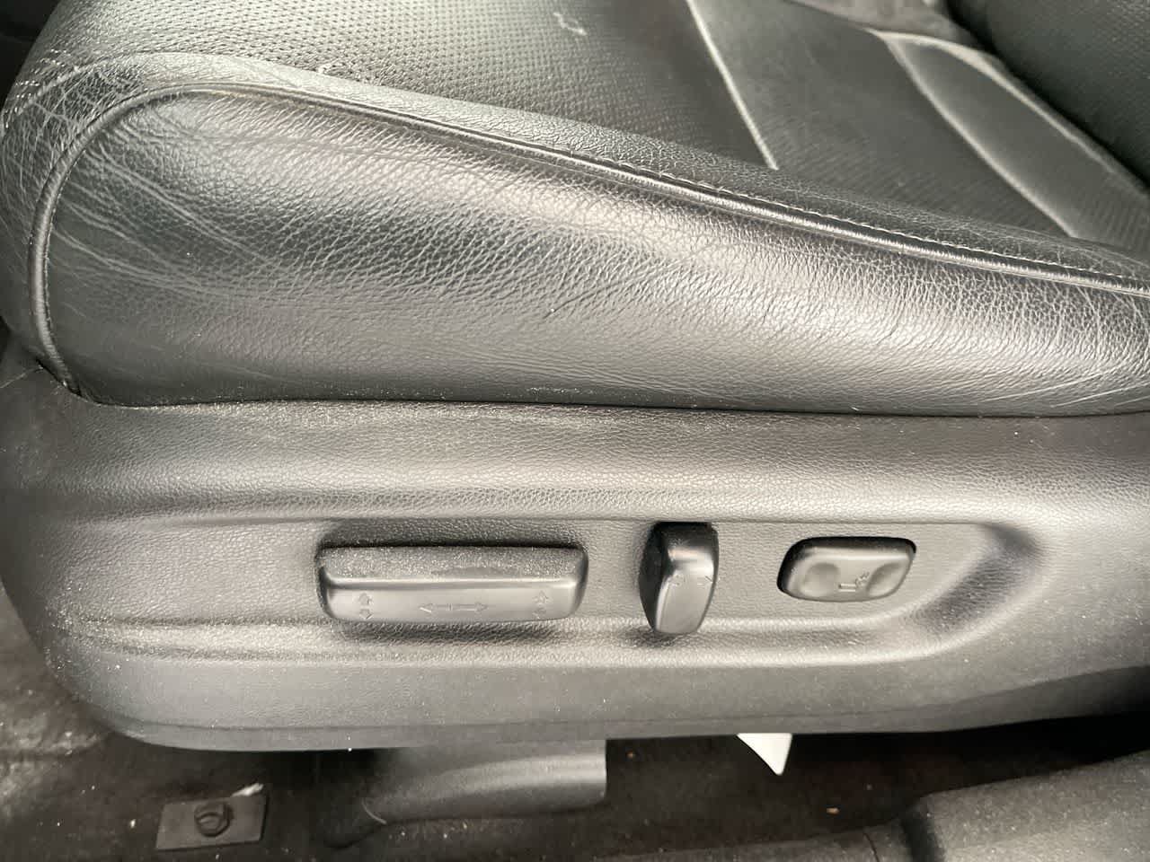 Used 2016 Honda Pilot Elite image 12