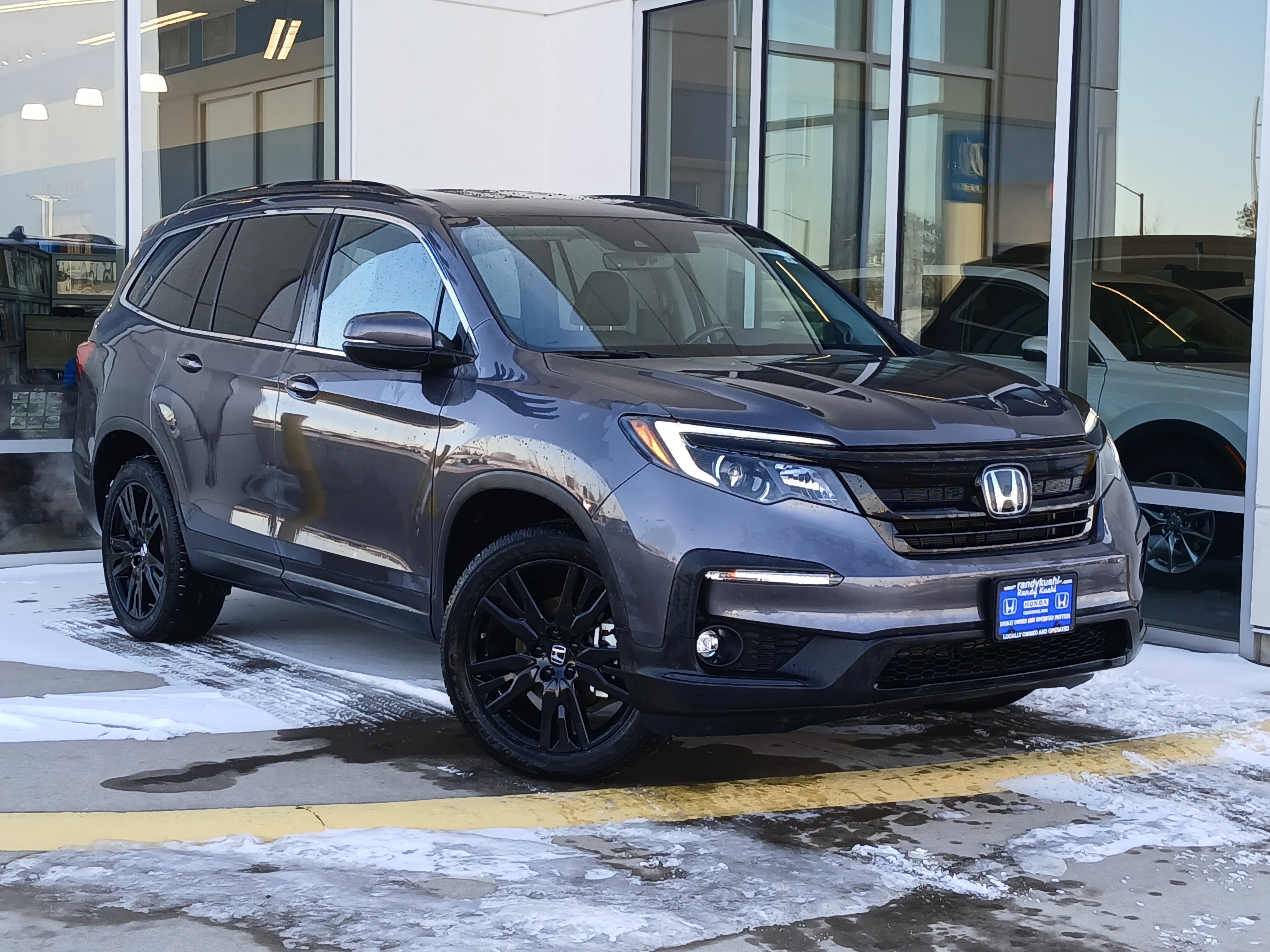 Used 2022 Honda Pilot Special Edition image 1