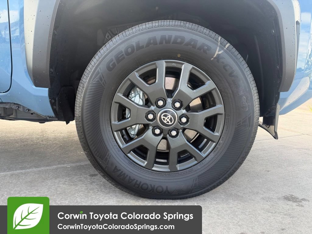 New 2026 Toyota 4Runner SR5 AWD/4WD image 30