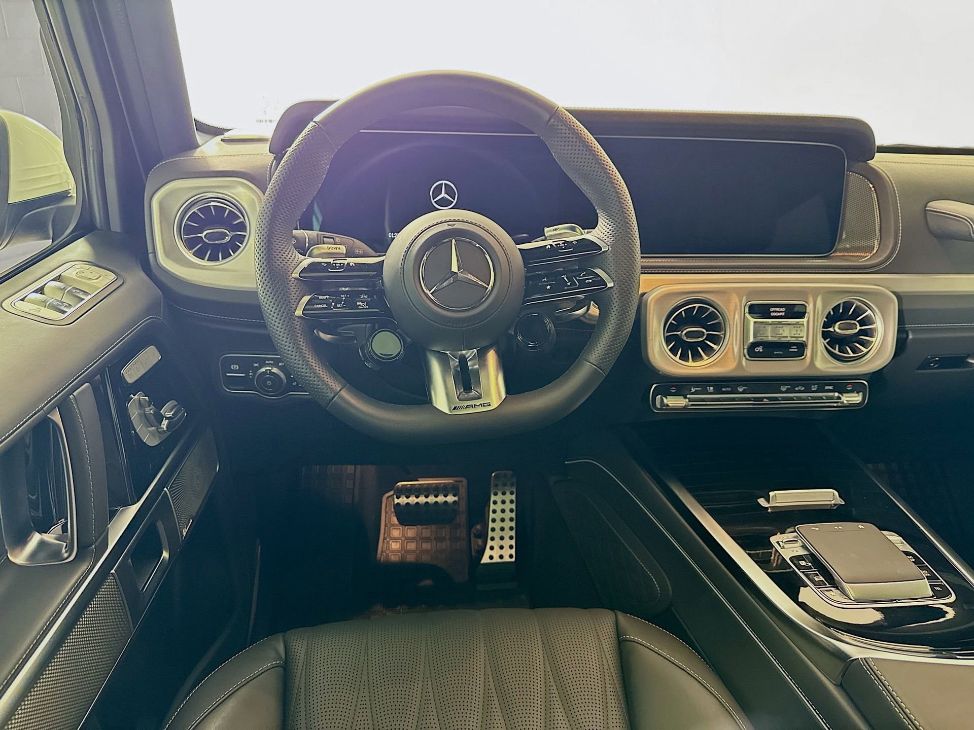 Used 2026 Mercedes-Benz G 63 AMG 4MATIC image 25