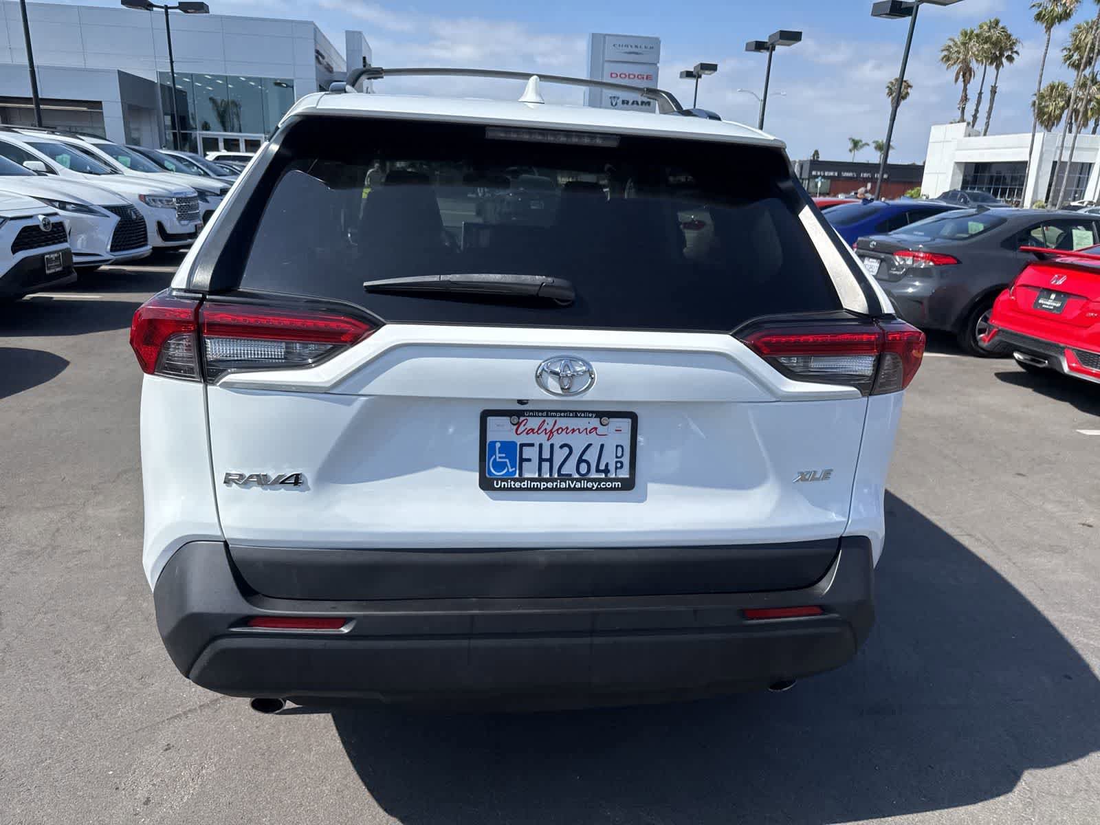 Used 2023 Toyota RAV4 XLE w/ Convenience Package FWD image 17