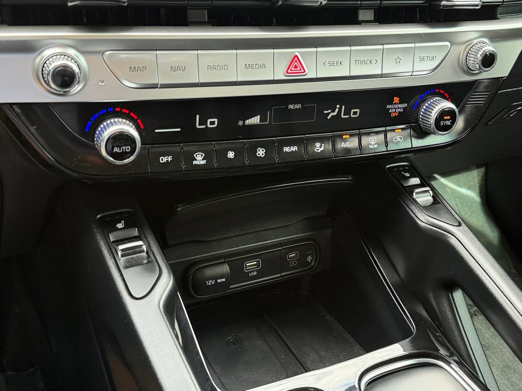 Used 2023 Kia Telluride S FWD image 28