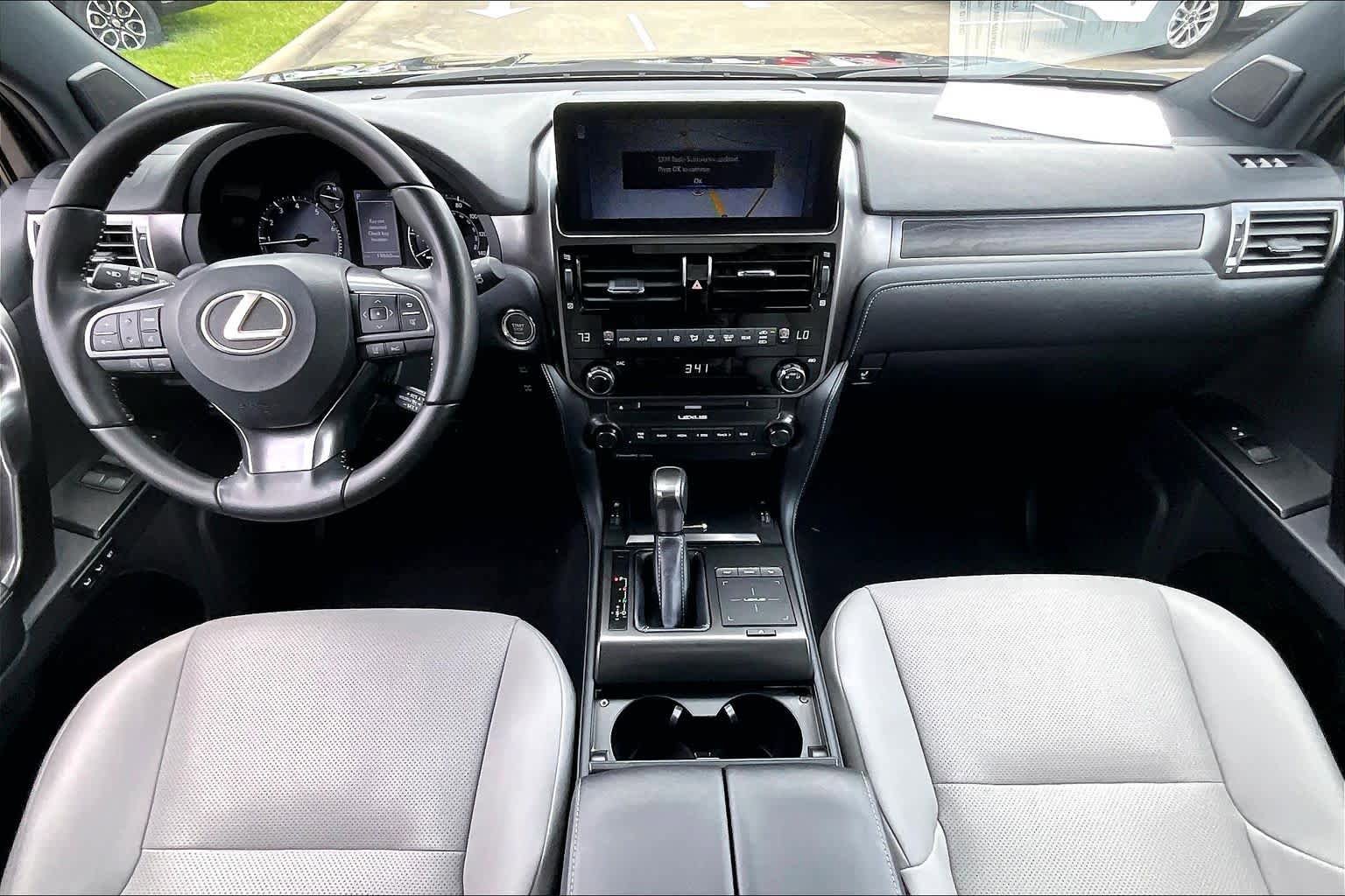 Used 2023 Lexus GX 460 w/ Black Line Special Edition AWD/4WD image 16