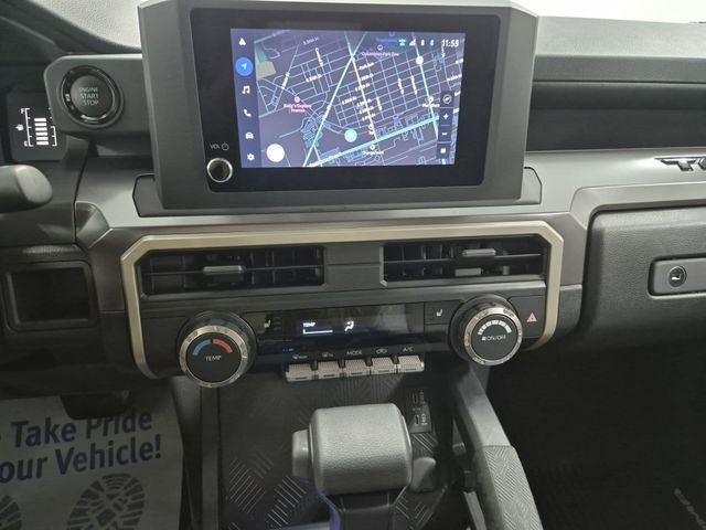 Used 2025 Toyota Tacoma SR5 AWD/4WD image 21