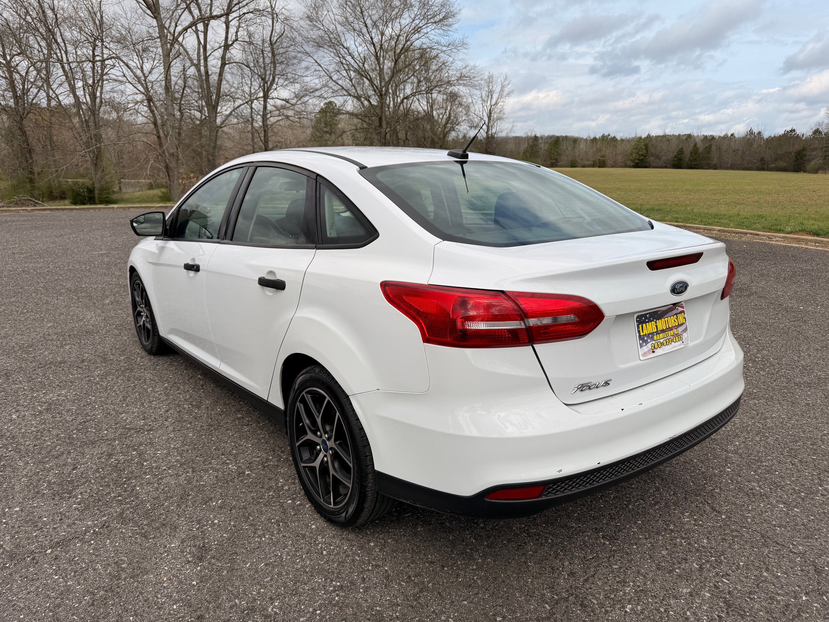 Used 2018 Ford Focus S FWD image 3