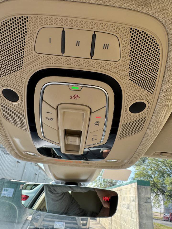 Used 2019 Audi A4 2.0T Premium w/ Convenience Package image 29