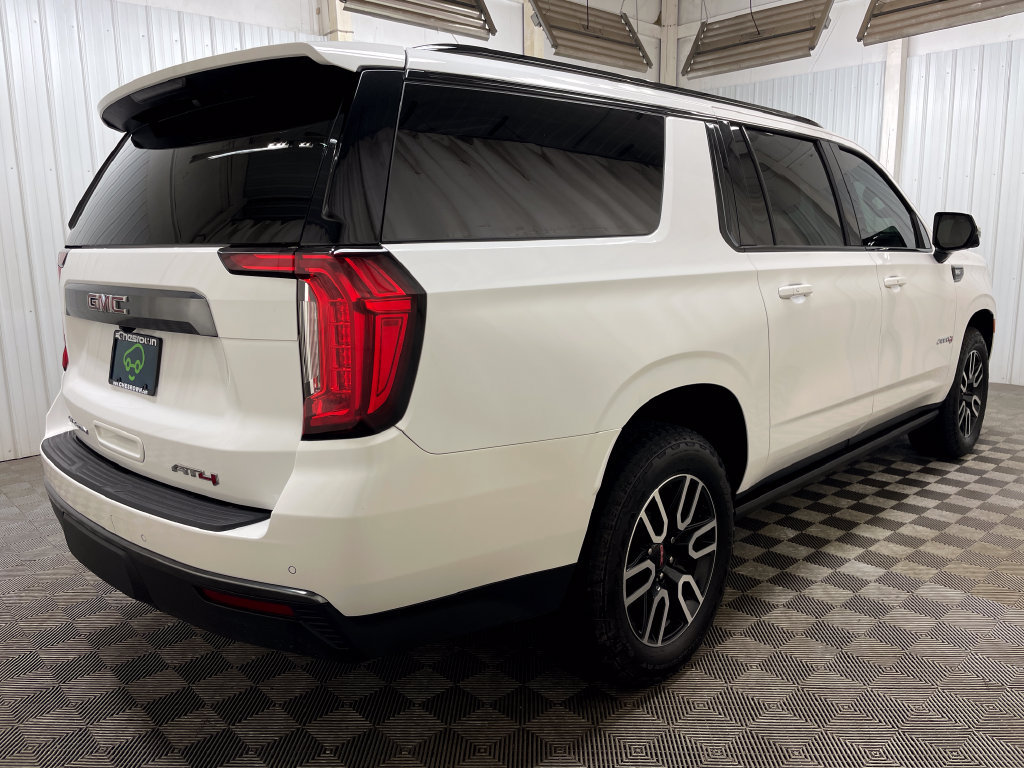 Used 2023 GMC Yukon XL AT4 w/ AT4 Premium Package AWD/4WD image 27