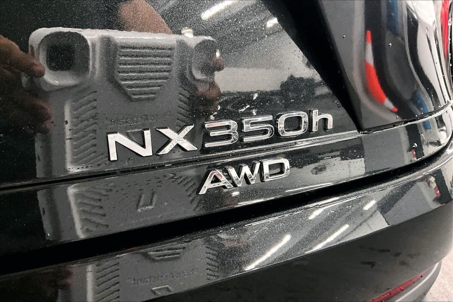Used 2026 Lexus NX 350h AWD w/ Accessory Package (2T) image 10
