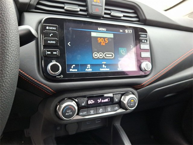 New 2025 Nissan Versa SR w/ Trunk Package image 7