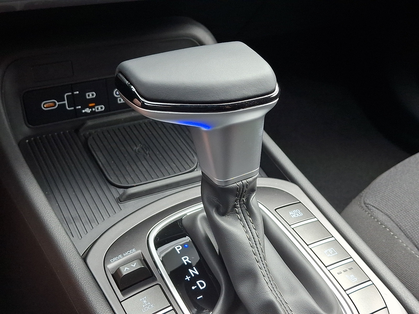 New 2026 Hyundai Kona SEL Sport AWD/4WD image 8
