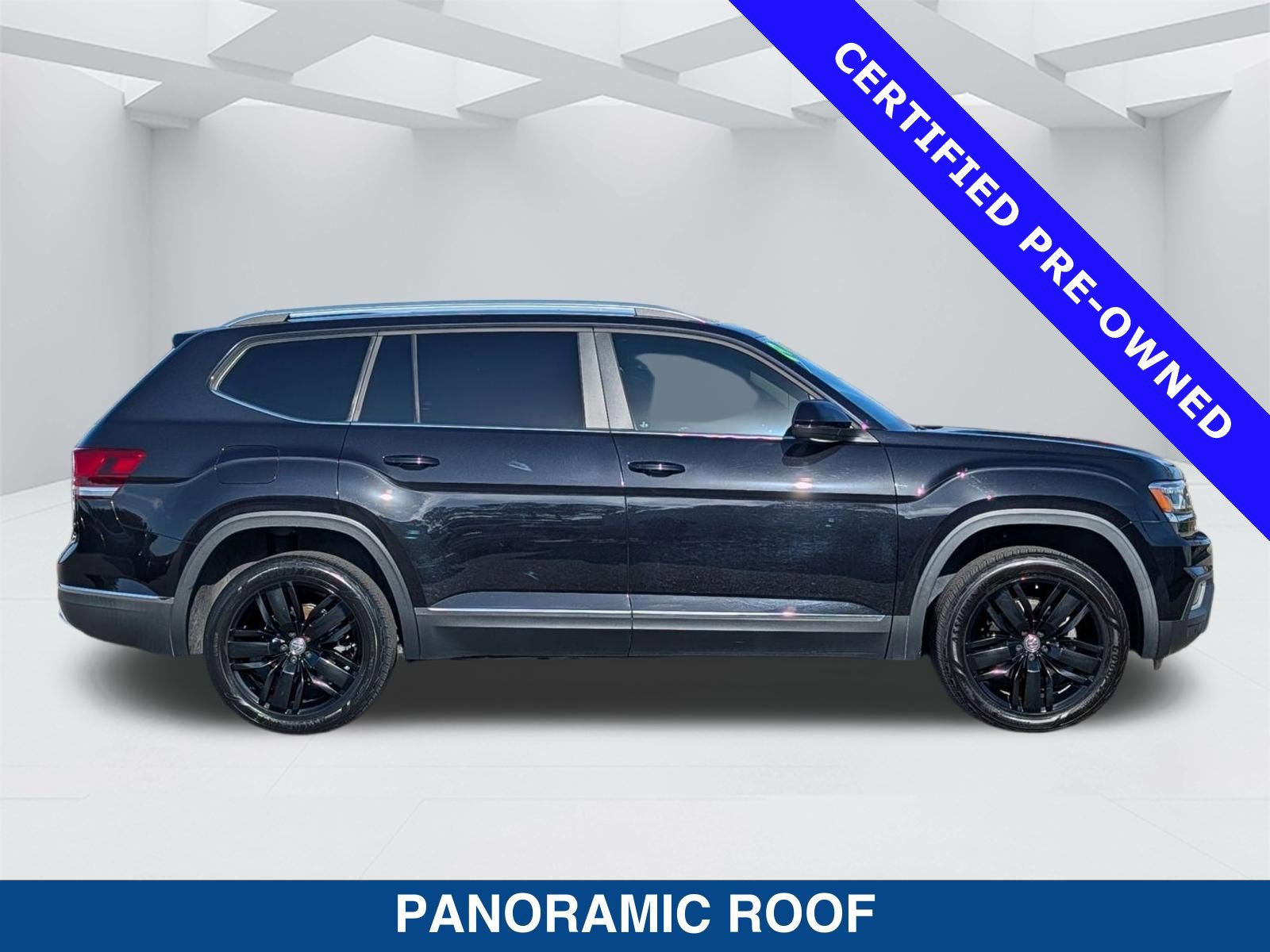 Used 2019 Volkswagen Atlas SEL image 3
