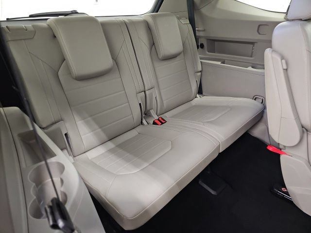 Used 2023 Volkswagen Atlas SEL Premium AWD/4WD image 37