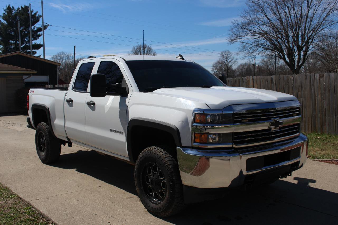 Used 2016 Chevrolet Silverado 2500 W/T image 2