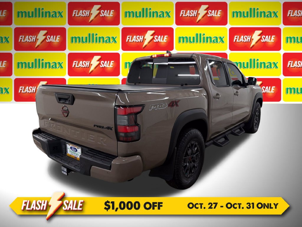 Used 2023 Nissan Frontier PRO-4X w/ Pro-4X Premium Package AWD/4WD image 3